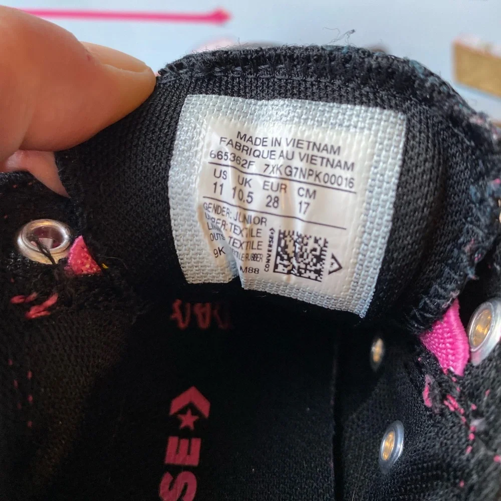 Converse Hot Pink Sneakers Size 11